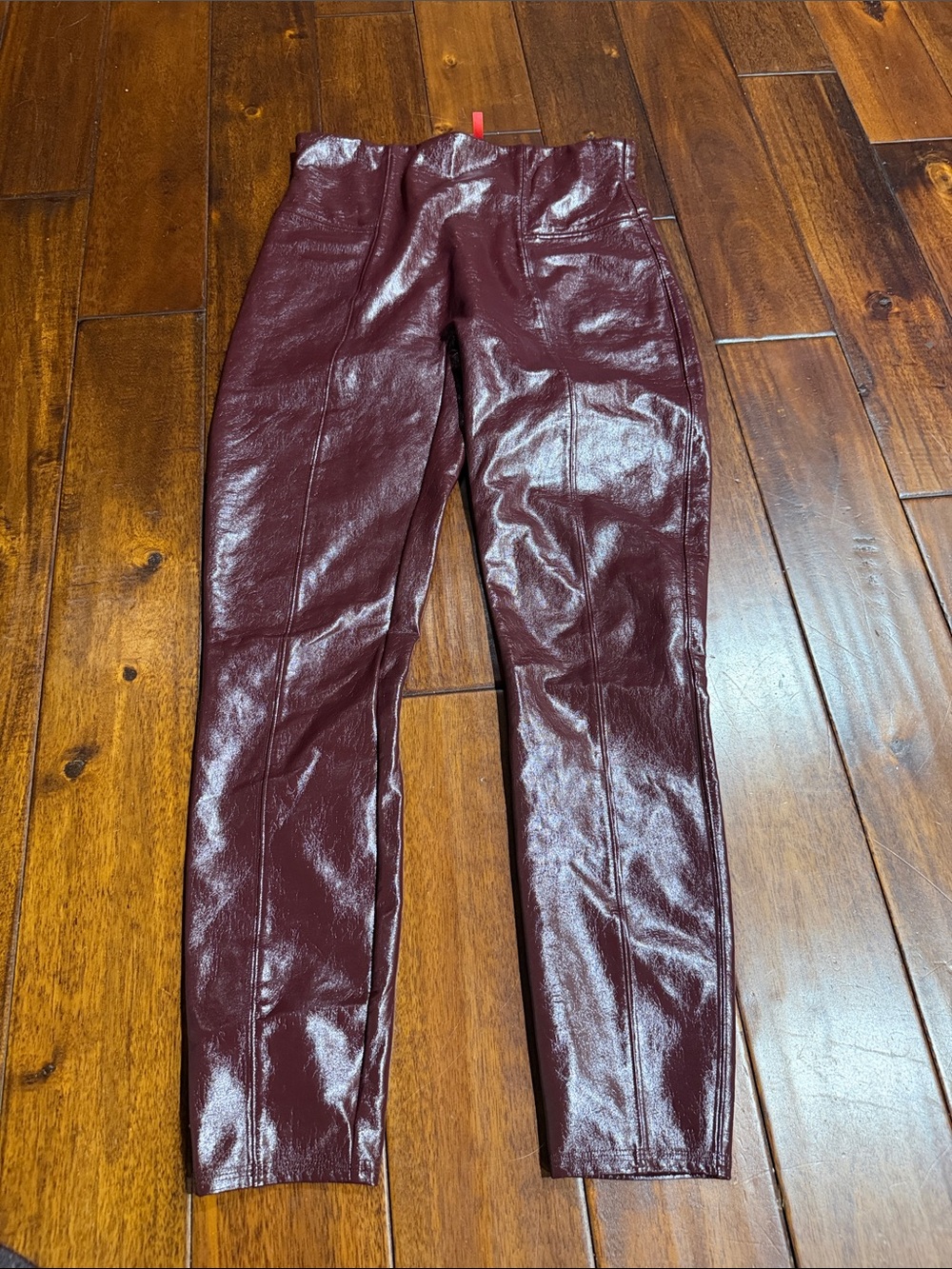 SPANX Faux Leather leggings Jeans - Burgundy - size large